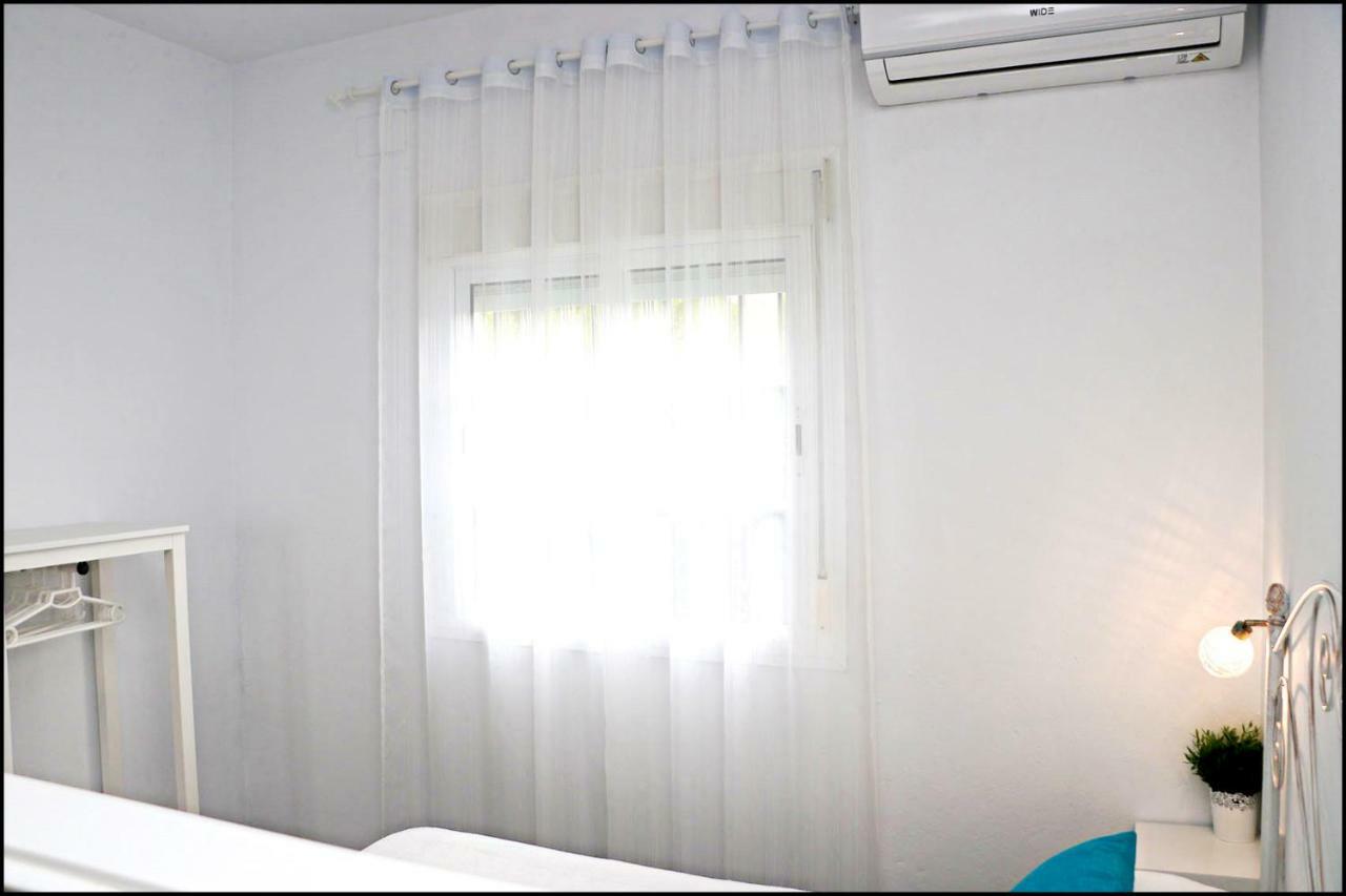 Bungalow Ramos III โกนิล เด ลาฟรอนเตรา ภายนอก รูปภาพ
