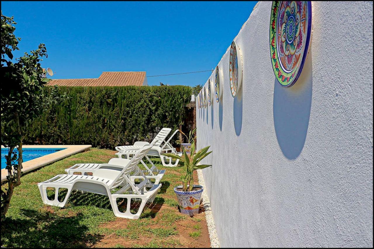 Bungalow Ramos III โกนิล เด ลาฟรอนเตรา ภายนอก รูปภาพ